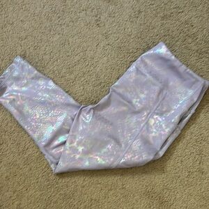 EUC Constantly Varied Gear capri leggings lilac glisten here size L